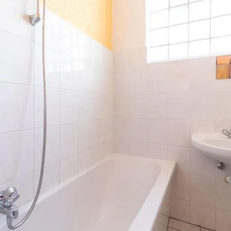 Monteurwohnung Im Schoenen Bei Mainz Διαμέρισμα